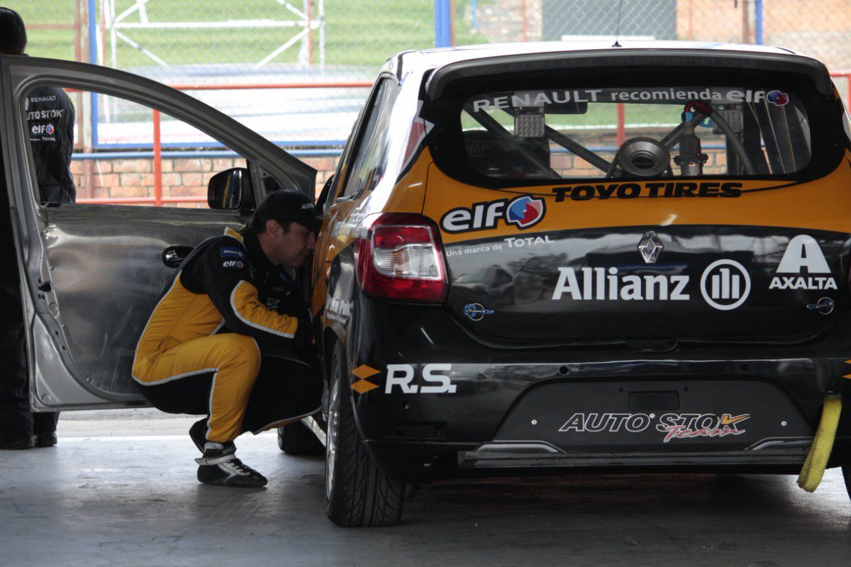 AxaltaLATAM's tweet photo. ¡Damos inicio a la temporada más espectacular del año! Estamos en la TC2000, listos para competir. 🏁🔥 https://t.co/USHQvIllUe