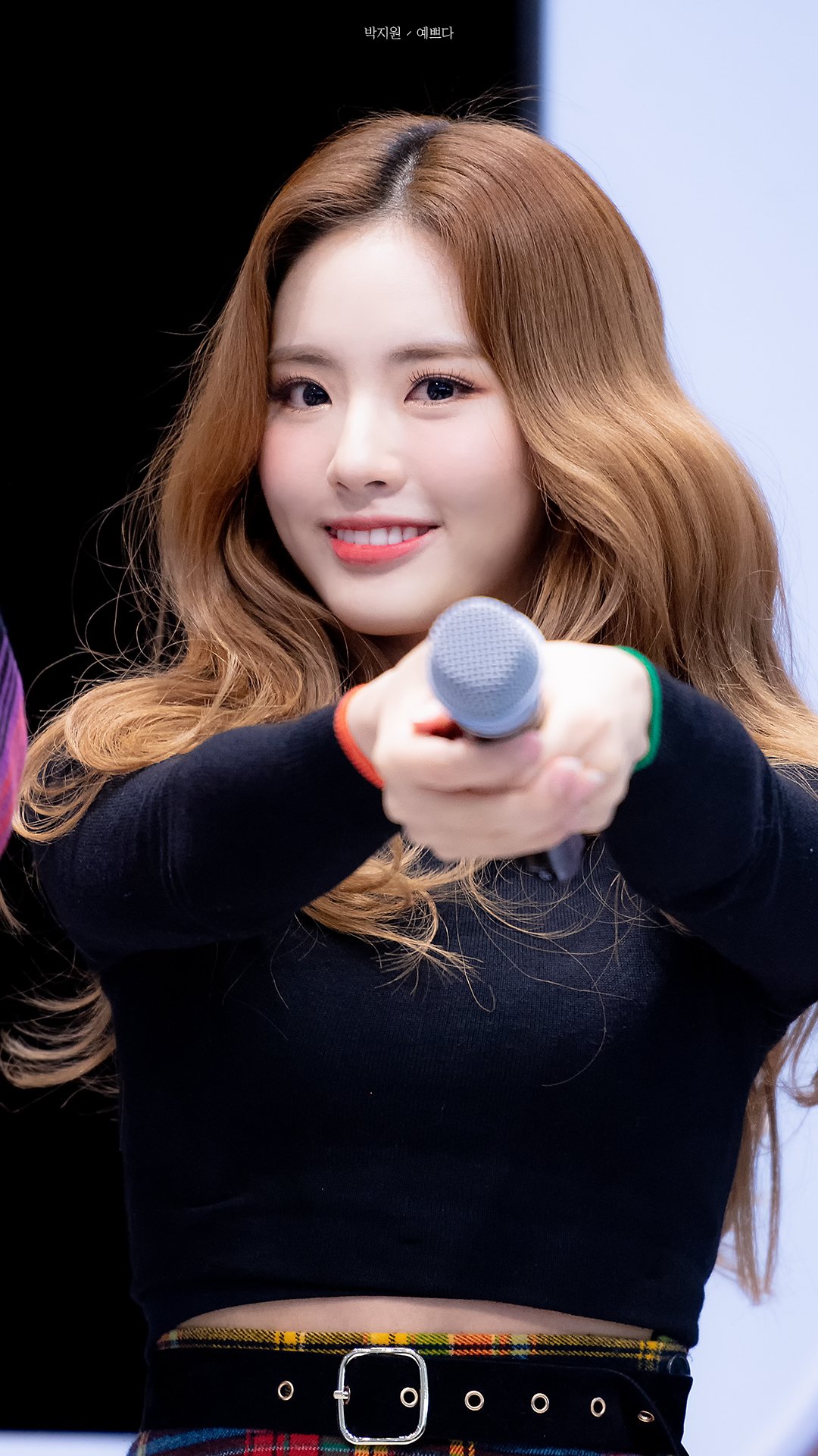 D2b8iyaU0AAQOUm.jpg:orig