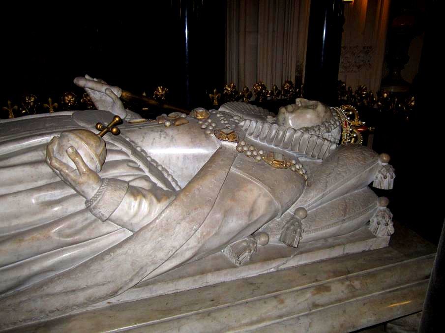 The Crown Chronicles A Twitteren Otd In 1603 Queen Elizabeth I Died At The Age Of 69 In Surrey Elizabeth I Reigned For 44 Years And Was The Only Daughter Of Anne