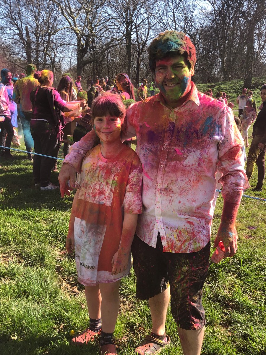 louie_wilkes's tweet photo. Happy #holi @sksswoolwich #sksswoolwich #multiculturallondon https://t.co/VnA77bKL8F
