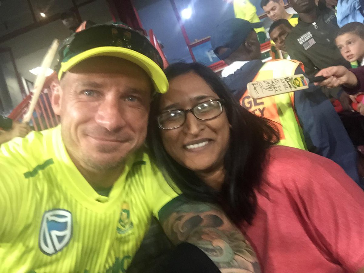 isai0489's tweet photo. The only thing better than us winning the T20 match on Friday! Thank you @DaleSteyn62  you are awesome! https://t.co/36kq9vUmp3