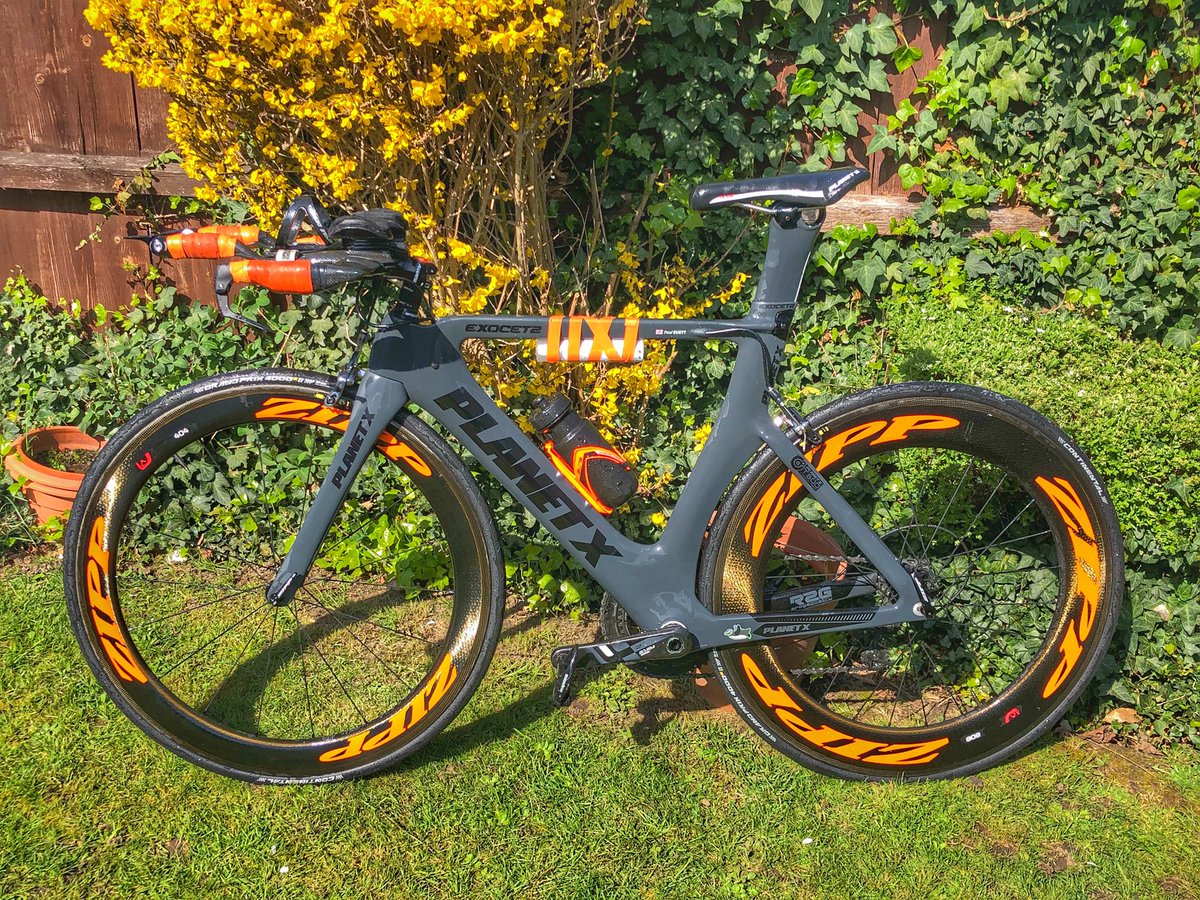 PaulCelebSuett's tweet photo. Sun is out so thought it’s the perfect time to give the Batbike a clean in prep for my next race in a few weeks 

#planetx #bonksquad #livetotrain #swimbikerunworld #cycling @planetxbikes #sponsorship #opportunities https://t.co/pP9JwX8bCJ