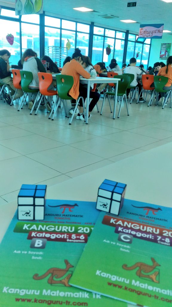 Kanguru Matematik Yarışması  Güzelbahçe Doğa Kolejinde  uygulandı ❌➕➖➗ #kangurumatematik #matematikheryerde  @AliRizaLule @SanemBH @KvancBarlas @EmelUstun35 @YKarasinir @elvin_oven