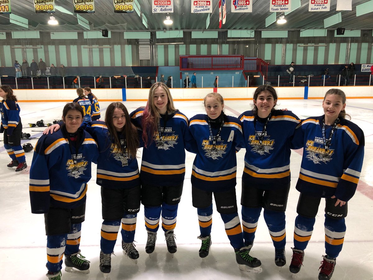 CurlDwayne's tweet photo. ⁦congratulations to these paradise players and their entire team who just won silver at the AA provincial tournament in Glovertown ⁦@PmhaWarriors⁩ ⁦@AAIcebreakers⁩ https://t.co/lhWbWX0fau