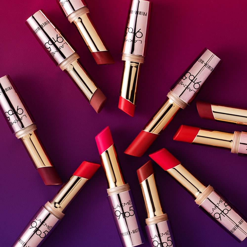 ILoveLakme's tweet photo. Play with the 36 stunning shades from the Lakmé 9to5 Primer+Matte Lip Colors. 💄

Your Sunday deserves to be your fun-day!

Price: Rs. 500/-
#Lakme #LakmeIndia #Lipstick #MatteLipstick #Matte #9to5Lipstick #Longwear #Longlasting #Primer #BuiltinPrimer https://t.co/bYvWqMKKU3