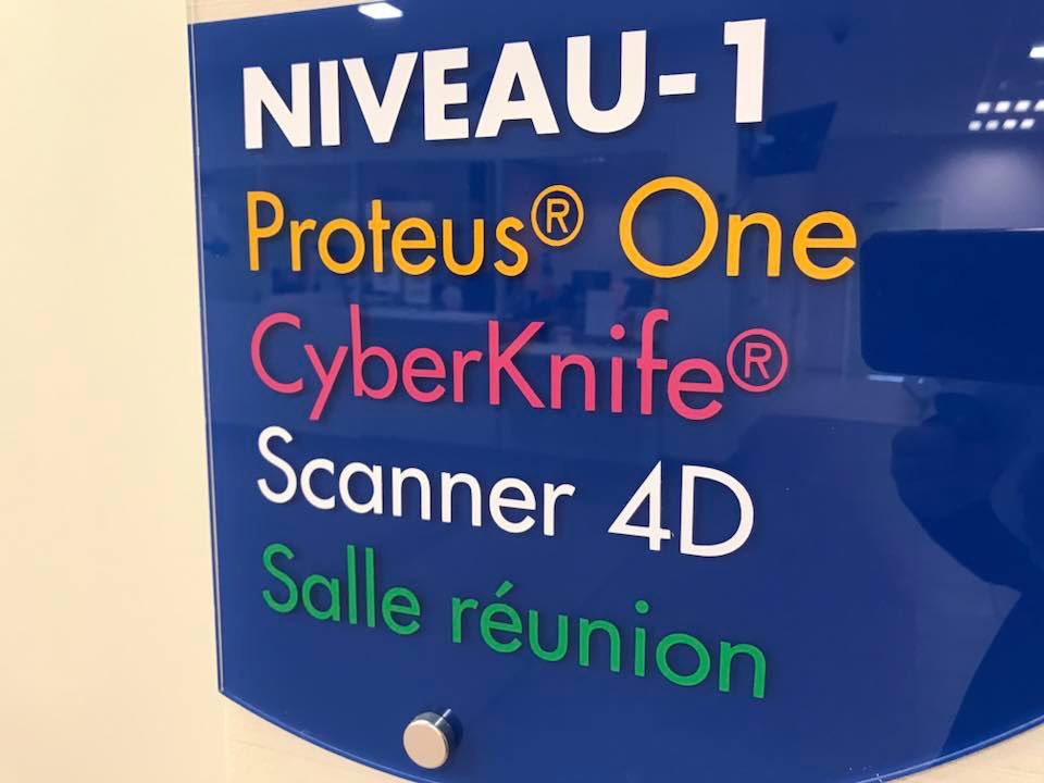 tsunamiflavien's tweet photo. @cestrosi Les enfants chinois viennent se soigner à la protontherapie au cyclotron de @Lacassagne_Nice Ce qui serait bien c’est qu’il prenne conscience qu’il peut agir pour les minots lui aussi. #ProteusOne #yifei 🧡🙏🧡@UnVraiPapa @France_en_Chine #BEJING https://t.co/8LJNaR88vl