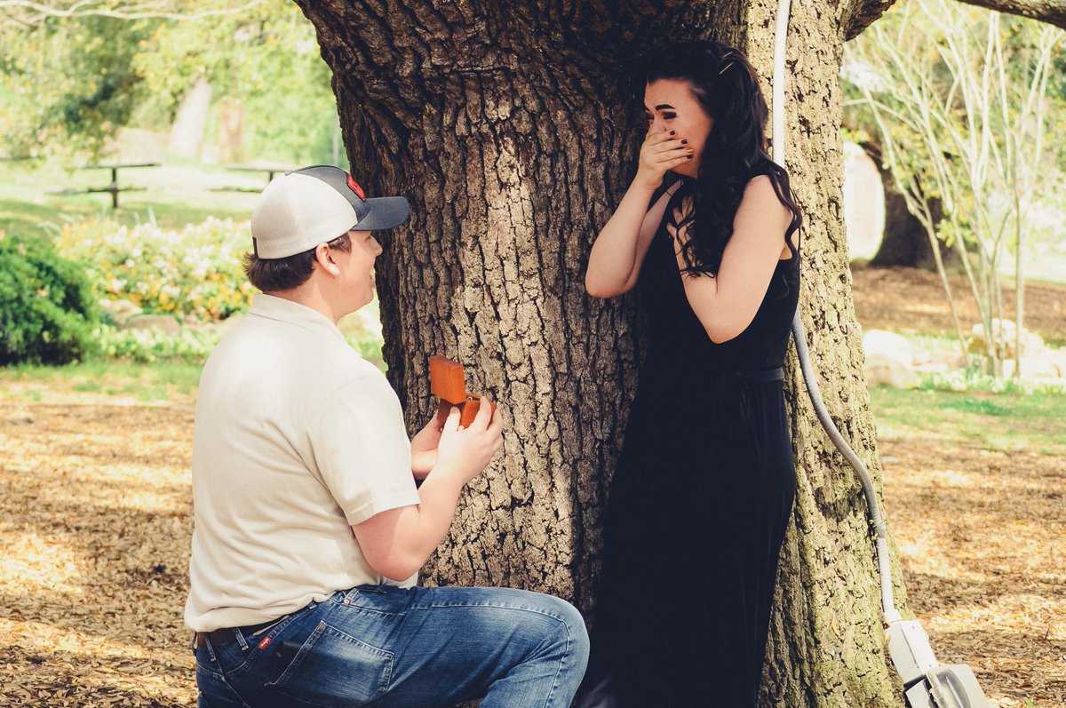 HannahLPowers's tweet photo. #ISaidYes #HappilyEverHicks https://t.co/JgavLtl4jv