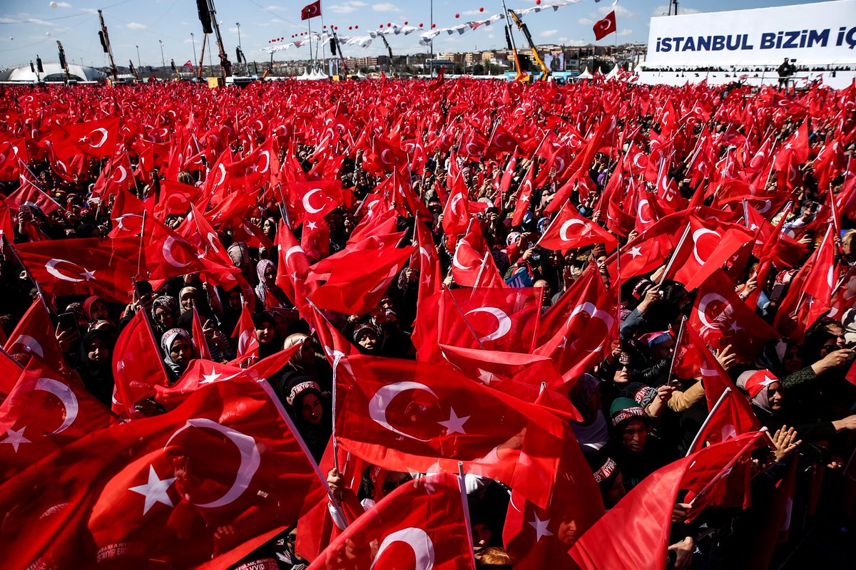 bayramsenocak's tweet photo. Yine muhteşemsin İstanbul! 

#İstanbuldaCumhurİttifakı https://t.co/m8VhE2qYor