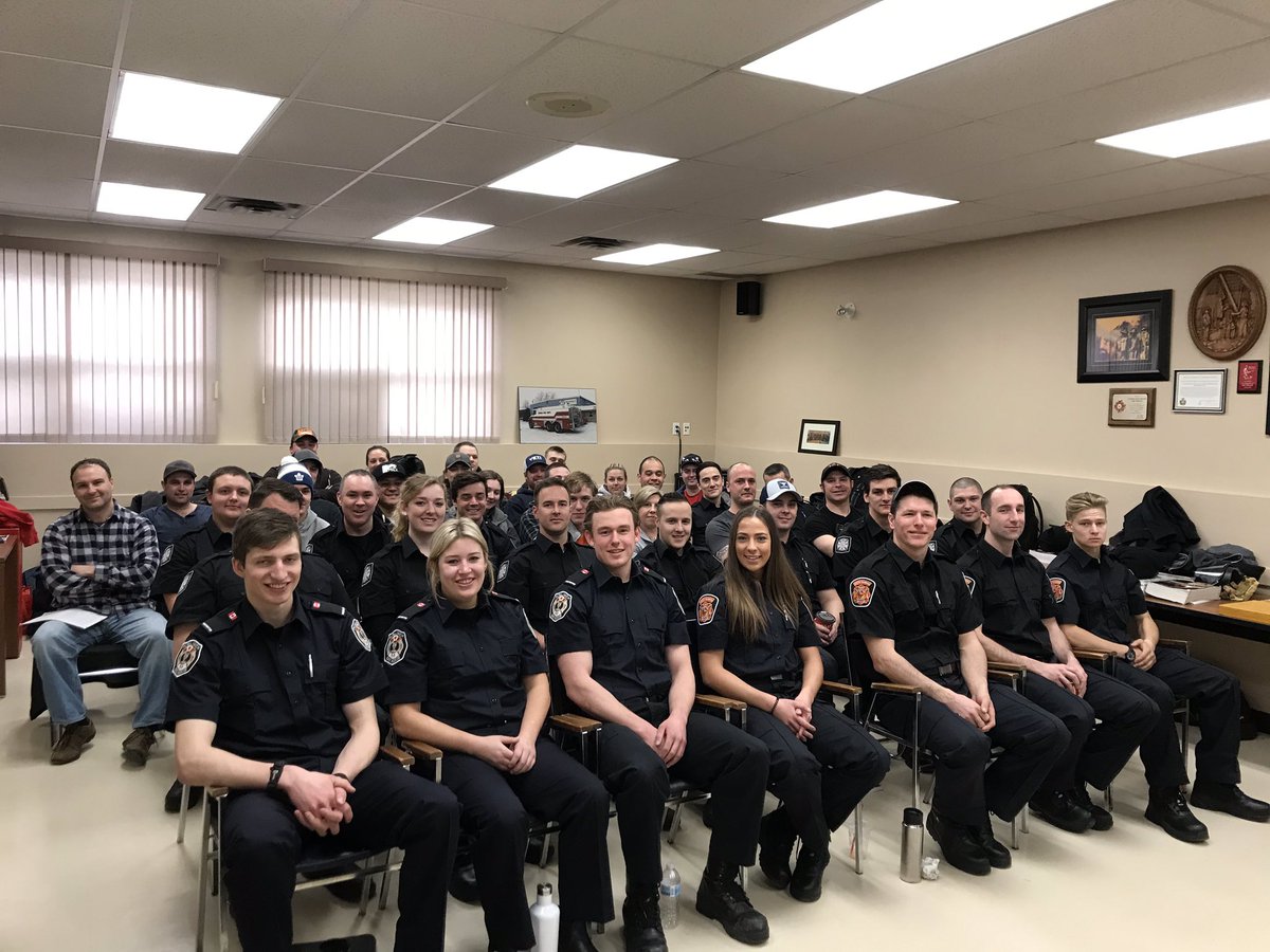 FormerFireChief's tweet photo. CWFRS welcomes Wellington Country recruit class 2019 ! 
This is our largest class of 42 new firefighters. Bring your passion to learn to every class. Enjoy your journey in becoming a firefighter. Serve your community with Pride, Intigerty &amp; Honor. https://t.co/g1H7pu02zF