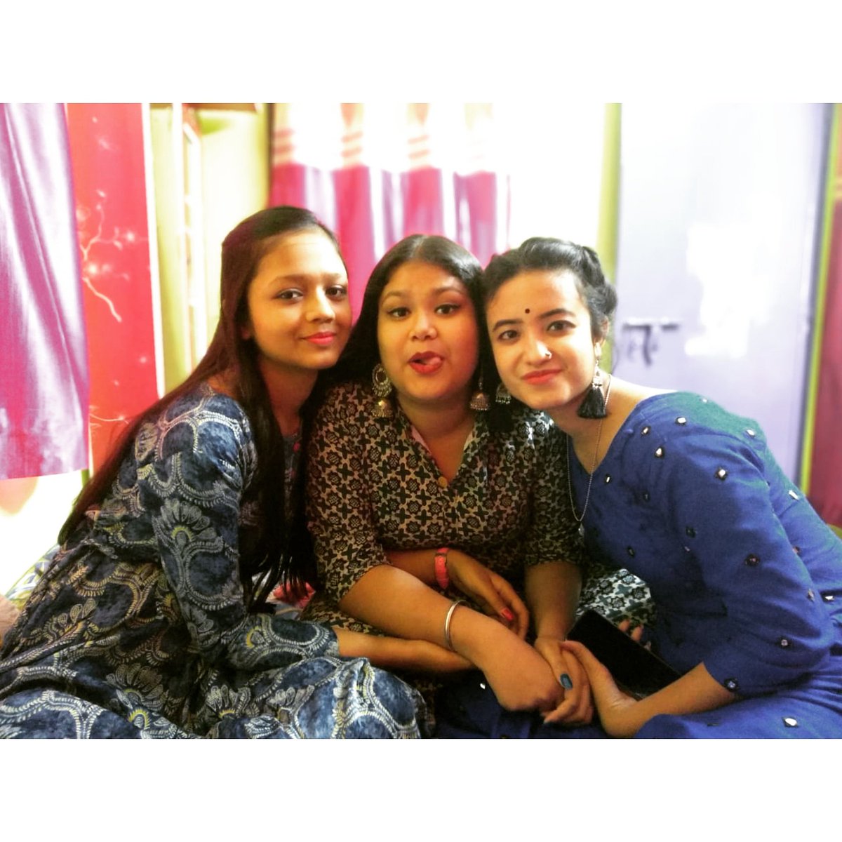 Tania59789783's tweet photo. Perfect Trio ❤ https://t.co/rfJrMBwK6k