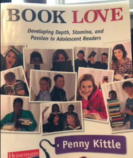 JoyKirr's tweet photo. "Independent reading allows students to build stamina so they CAN read (books like) Gatsby." 
#BookLove via @pennykittle 

#EdProfRdg #ShiftThis 
#elachat #engchat #2ndaryela #nerdybookclub #indpendentreading https://t.co/FQqu8uiJtV