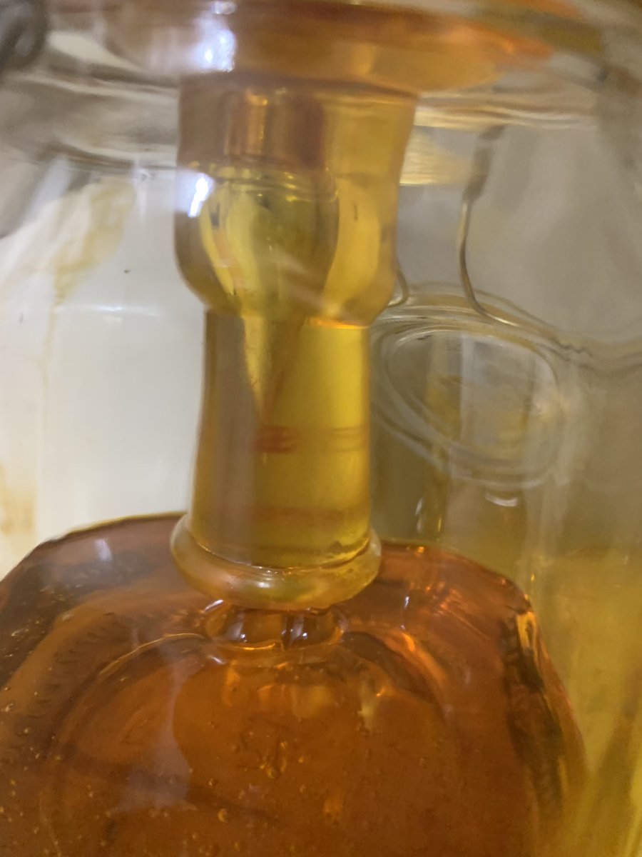 AliveSwiss's tweet photo. #CBDOil #cbd #cannabidiol #distilat #legal #weed #420day #hemp #cannabis #instaweed https://t.co/JLdq6BPMXc