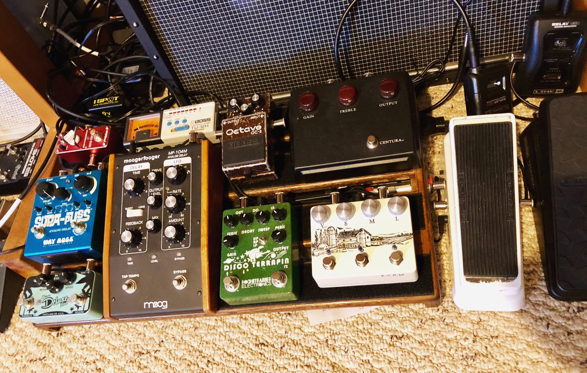 Channeling our inner <a href="/treyanastasio/">Trey Anastasio</a> on a Sunday....

<a href="/TreysGuitarRig/">TreysGuitarRigDotCom</a> #phish <a href="/MrWayHuge/">Way Huge Electronics</a> <a href="/moogmusicinc/">Moog Synthesizers</a> @BossFX_US <a href="/ceriatone/">ceriatone</a> <a href="/jimdunlopusa/">Jim Dunlop</a> <a href="/Line6/">Line 6</a> @Roland_US #guitar #effectspedals #pedalsandeffects #pedaloftheday