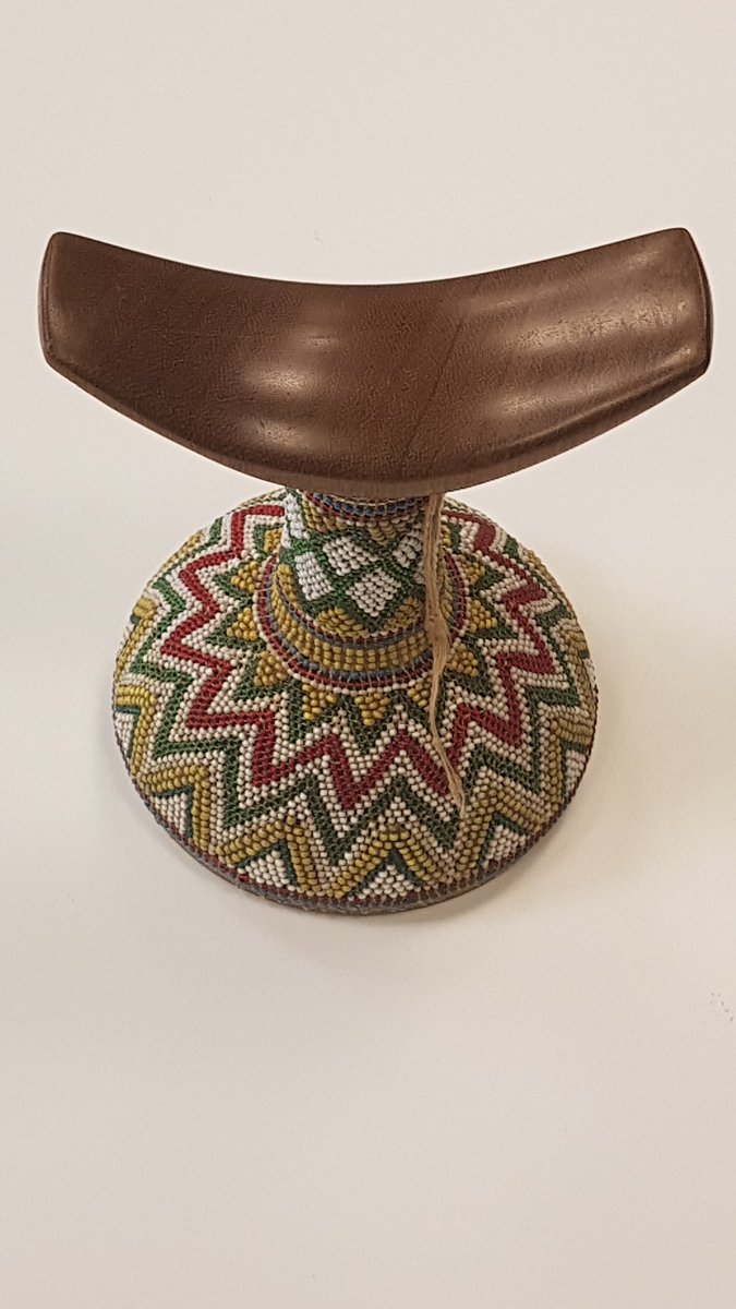 quaibranly's tweet photo. Dans le cadre du #WeekendEthno, nous vous proposons un atelier "Mène l'enquête" à 14h30 et 16h pour découvrir le métier d'ethnologue à travers une enquête autour d'un objet mystérieux sorti des réserves. Inscription à l'accueil famille 30 min avant la séance.
À partir de 10 ans. https://t.co/9s3nuf3IW3