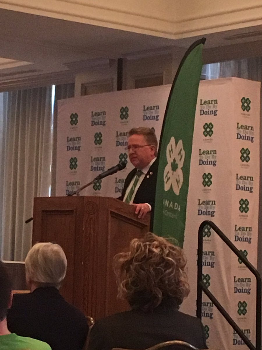 sarajharps's tweet photo. The Honourable @SenatorRobBlack starting off the last day of #4hcam2019 #4His4me @4HOntario https://t.co/9eqgNQDcwe