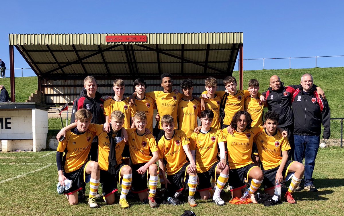 Our #sussexyouth U16’s put in a terrific shift against league leaders <a href="/Saltdean/">claire doolan</a> U16’s this morning going down to a late goal in a really entertaining game #goforesters #wellplayed