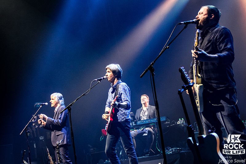 RockUrLifeNET's tweet photo. #Report : @DireStraitsExp (+ @thomaskahnsound) à @OLYMPIAHALL : Vous reprendrez bien un grand bol de nostalgie ? https://t.co/UKghxrbjfJ #TheDireStraitsExperience #DireStraitsExperience #ThomasKahn #Olympia #DireStraits #MarkKnopfler #RockUrLife https://t.co/tGcmx1f4WP