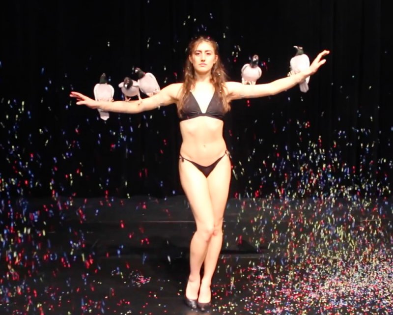 ricketpick's tweet photo. Majorettes, pigeons, hérisson, frites, Magritte, Rubens et Eddy Merckx. Et mille autres références à notre amie la Belgique!
#belgianRules c'est encore aujourd'hui à @LaVillette : spectacle forcement résolument graphique et insolent de @FabreJan !
⭐⭐⭐
https://t.co/Y8sAGnOYXq https://t.co/2F2UvFFBhh
