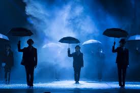 ricketpick's tweet photo. Majorettes, pigeons, hérisson, frites, Magritte, Rubens et Eddy Merckx. Et mille autres références à notre amie la Belgique!
#belgianRules c'est encore aujourd'hui à @LaVillette : spectacle forcement résolument graphique et insolent de @FabreJan !
⭐⭐⭐
https://t.co/Y8sAGnOYXq https://t.co/2F2UvFFBhh