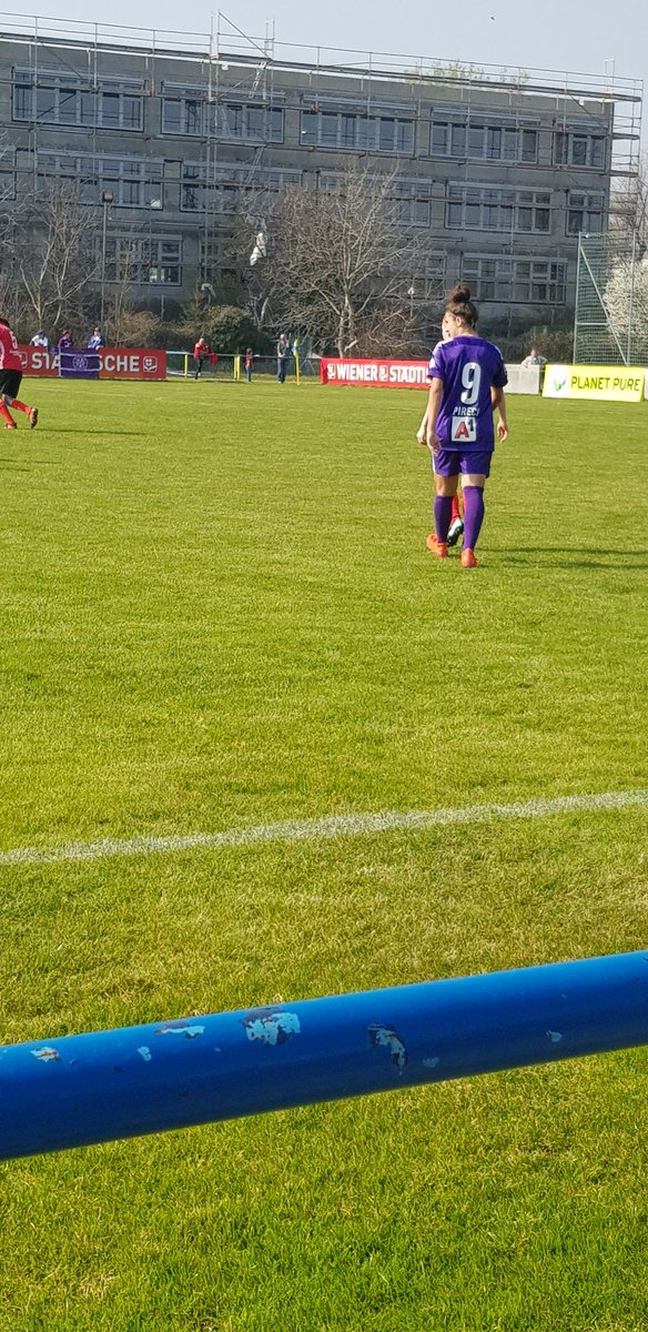 Planetviola's tweet photo. Good game, ladies, let's not talk about the ref. 0-0. #faklive https://t.co/gbGlP1lOC0