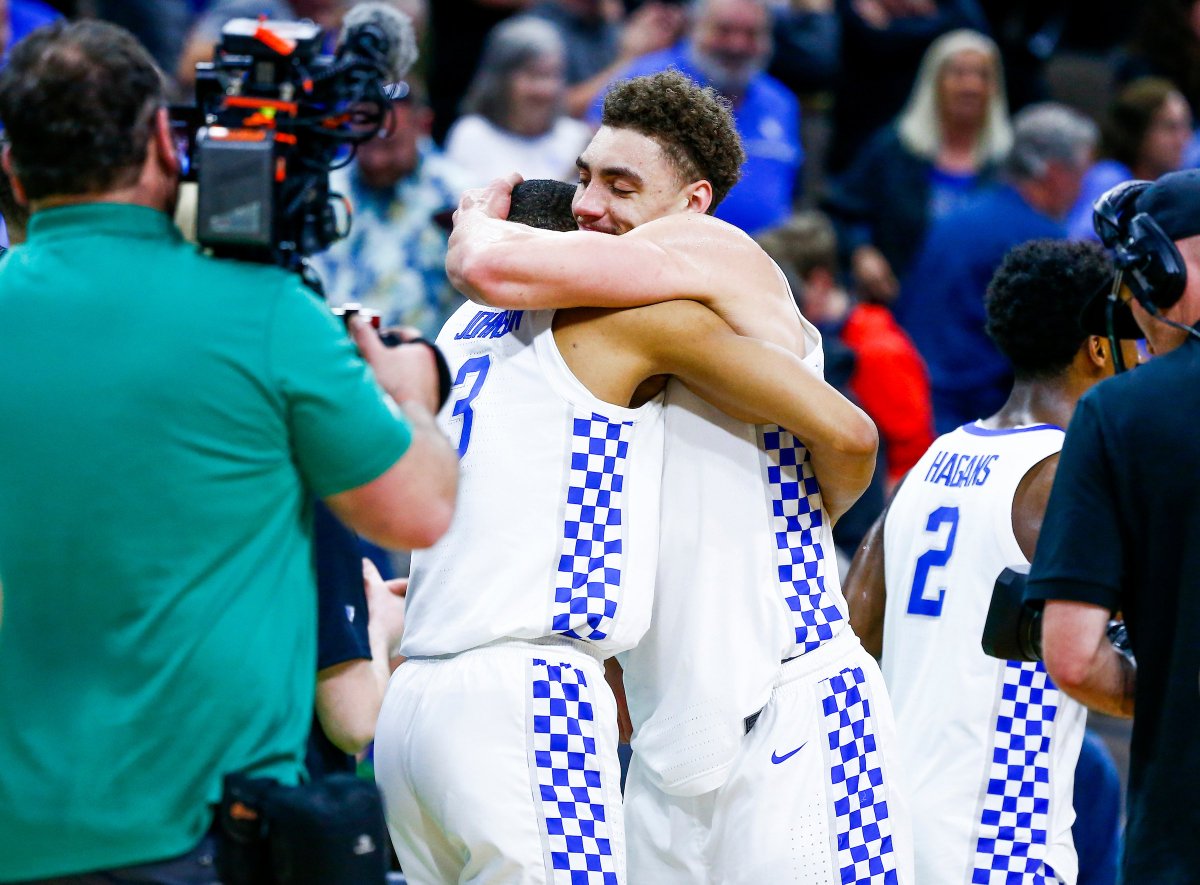 KentuckyMBB's tweet photo. Feeling pretty sweet this morning. 

📸 https://t.co/PJM0SAggFG

#Sweet16 #DreamBIG https://t.co/QpmqHAblRl