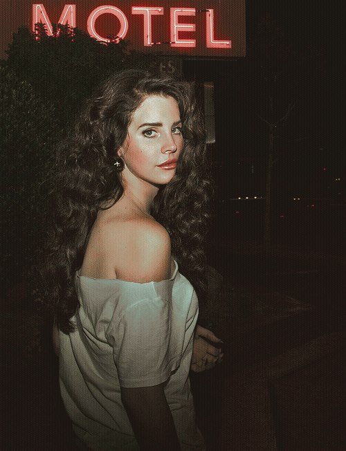 lavieimiitelart's tweet photo. Lana Del Rey for Ride https://t.co/ZBCc0hv5g3