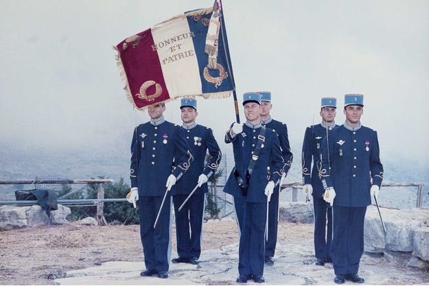 lorrainette's tweet photo. À nous le Souvenir, à lui l’Immortalité #24mars2018 #1an #ArnaudBeltrame https://t.co/Aj16fhsJt2