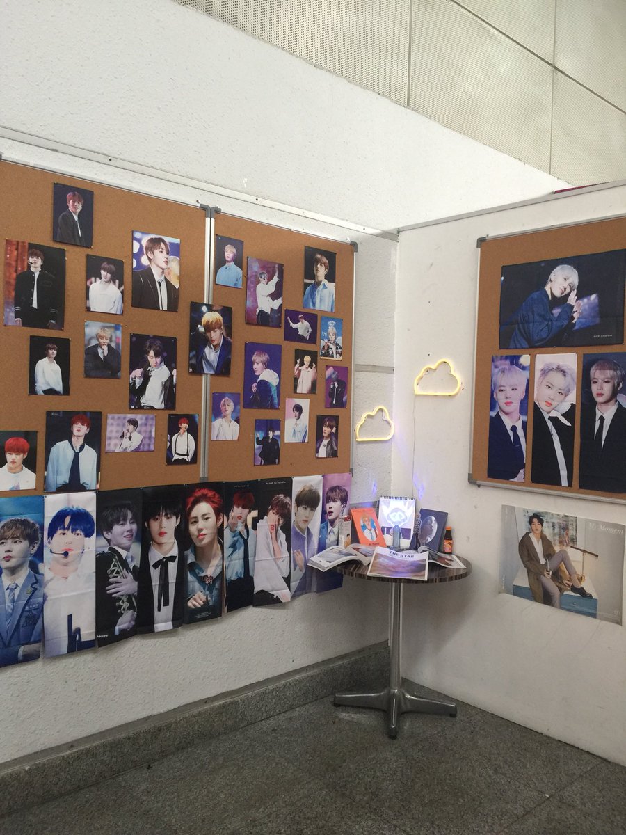 godsungwoonn's tweet photo. went to #withcloud322 event and i legit screamed at the amount of slogansππ€© the corner is well decorated and itβs so beautiful not forget to mention the cloud light tho, so cute! πβοΈ https://t.co/6HBdy7CDbD