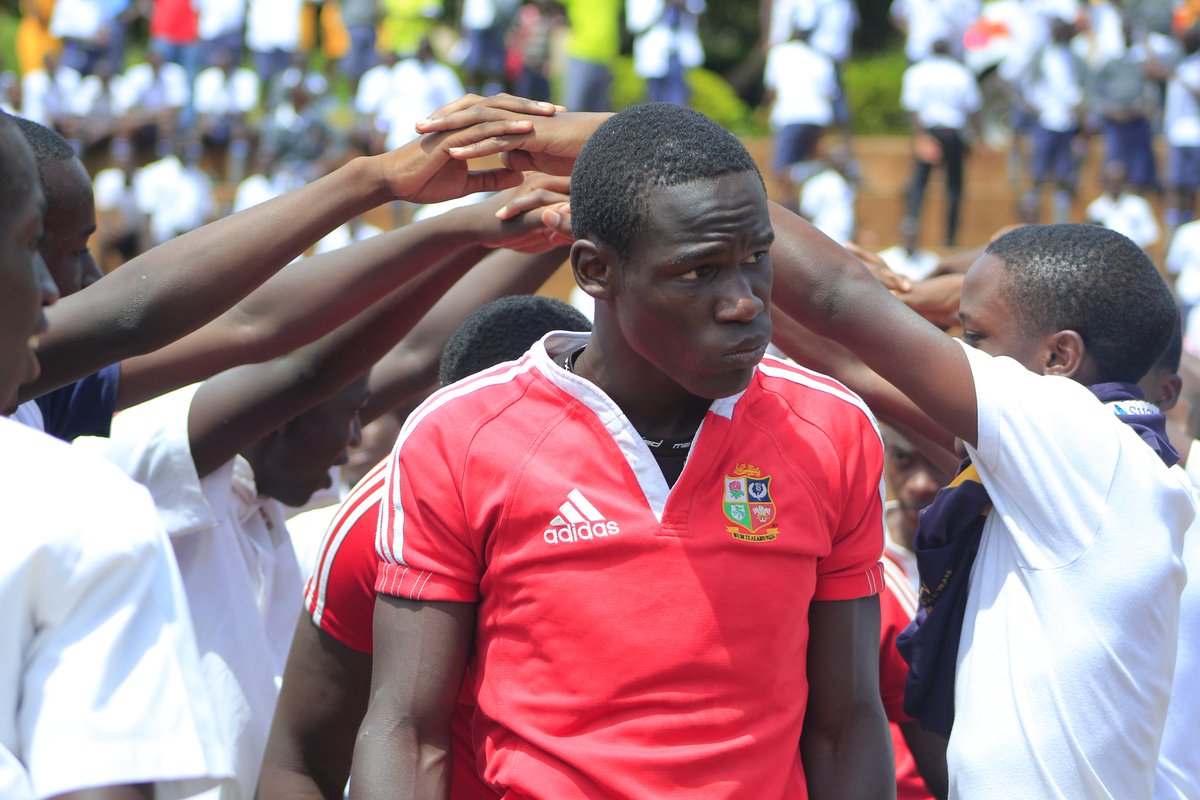 MacosRugby's tweet photo. Since it's been  #FRUGWeek2019 we shall tweet the final scores of the day in French

 U15 :Collège Collège Makerere:10-00: Académie Lumière

 U17: Collège Collège Makerere:28-00: Académie Lumière

 U19: Collège Collège Makerere:32-03: Académie Lumière
#Macosrugby #MacosTLA https://t.co/l5xLQWk0vm