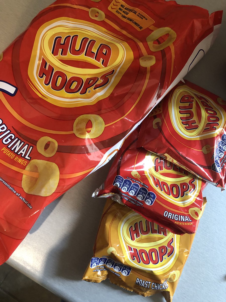 emski_k's tweet photo. @HulaHoopsUK found a roast chicken imposter hiding in my multipack of original hoops! 😳😱 https://t.co/FIEfZ00gXJ
