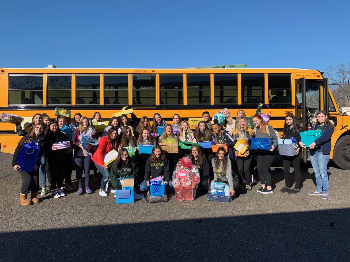 OLMA_NJ's tweet photo. And they're off! The beautiful boxes you see are filled with all things happy -- sure to make the lucky people who receive them smile. The girls will be making 8 surprise stops between Atlantic City and Vineland. More pictures to come. #SmileBoxes #OLMACARES #CompassionQuest https://t.co/IjSD4cxp7u