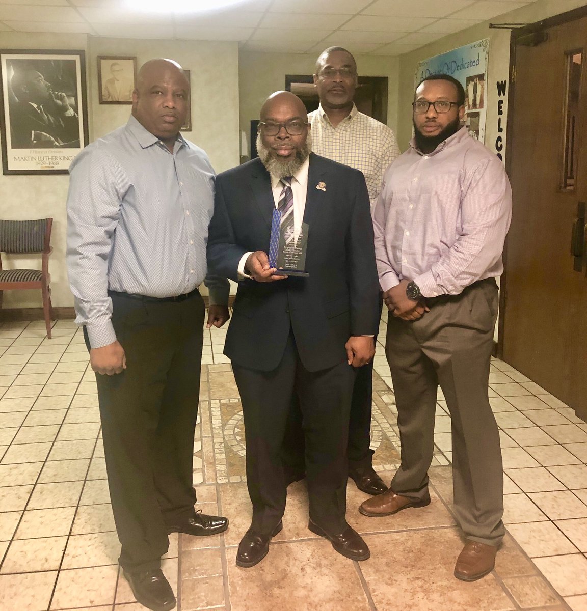 ColemanBand's tweet photo. Appreciate my brothers for coming out to support me while being honored by Elite News. https://t.co/YGLtDe9CVR