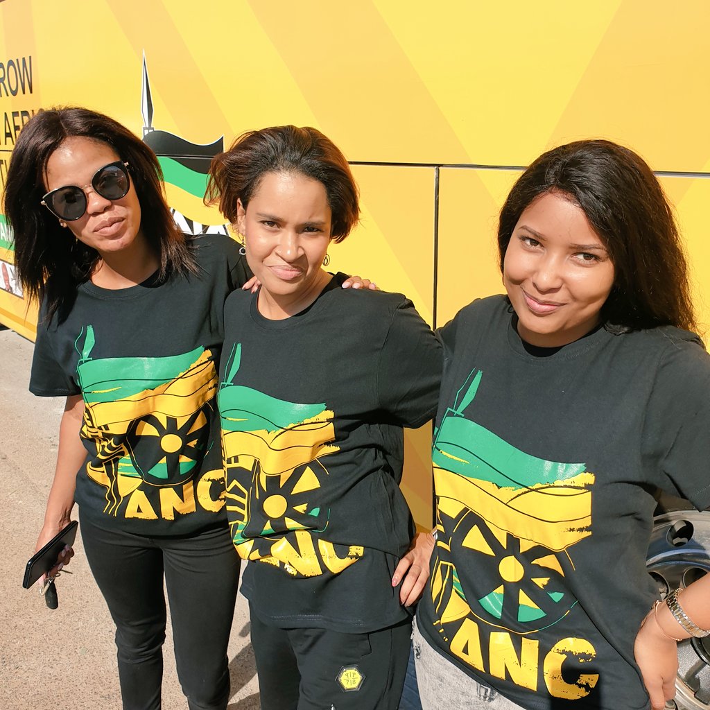 Cozmic_Love's tweet photo. With my favourite #rotiqueen 
Showing her our support cause we love her to bits❤ @TasneemMotara #ANCSundays https://t.co/Fewy7O75Jm