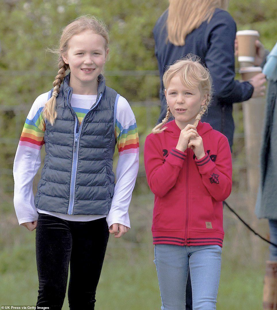 Royalchildren Europe Savannah Phillips Isla Phillips Autumn Phillips And Peter Phillips Attend The Gatcombe Horse Trials At Gatcombe Park In Stroud England 23 03 19 Savannahphillips Islaphillips Autumnphillips Peterphillips
