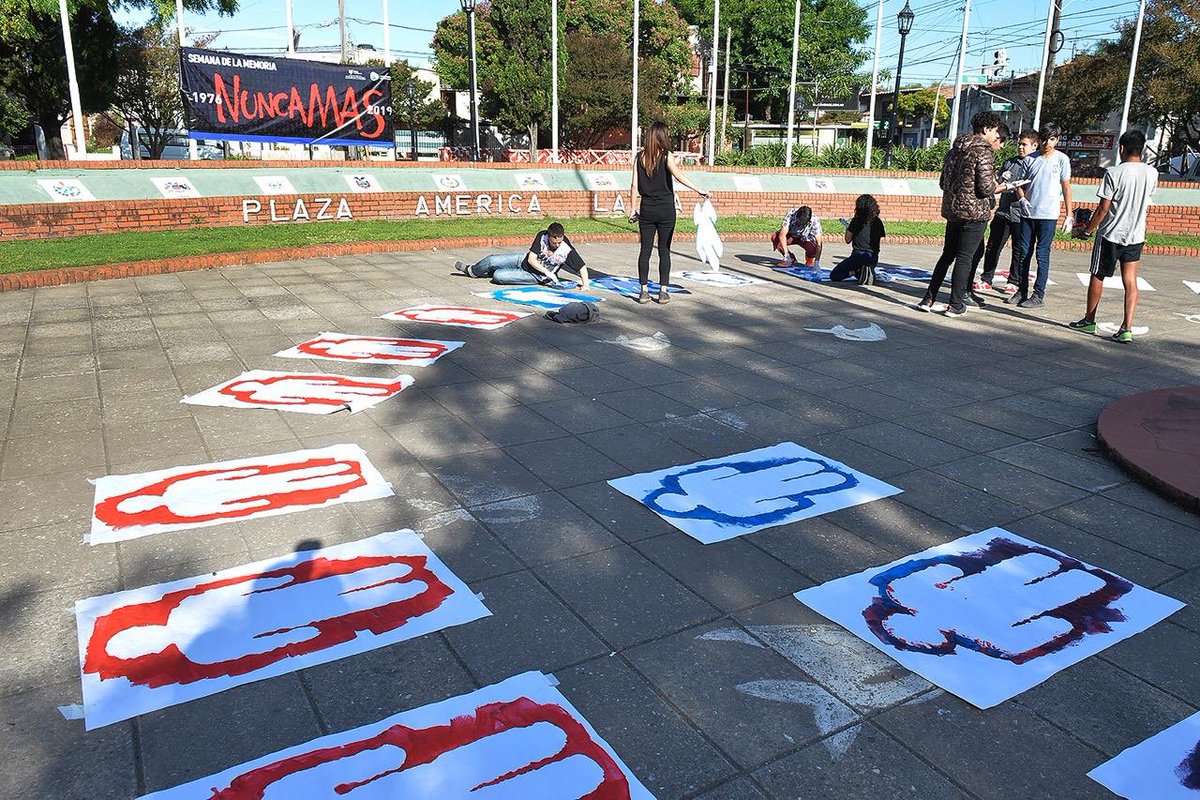 ZamoraJulio's tweet photo. A 43 años del último Golpe Militar, que este #DíaDeLaMemoria nos encuentre unidos en la búsqueda por la verdad y la justicia, y recordando a aquellos que fueron perseguidos por su sueño de una sociedad más libre y democrática. #NuncaMás https://t.co/aev9erPIoO