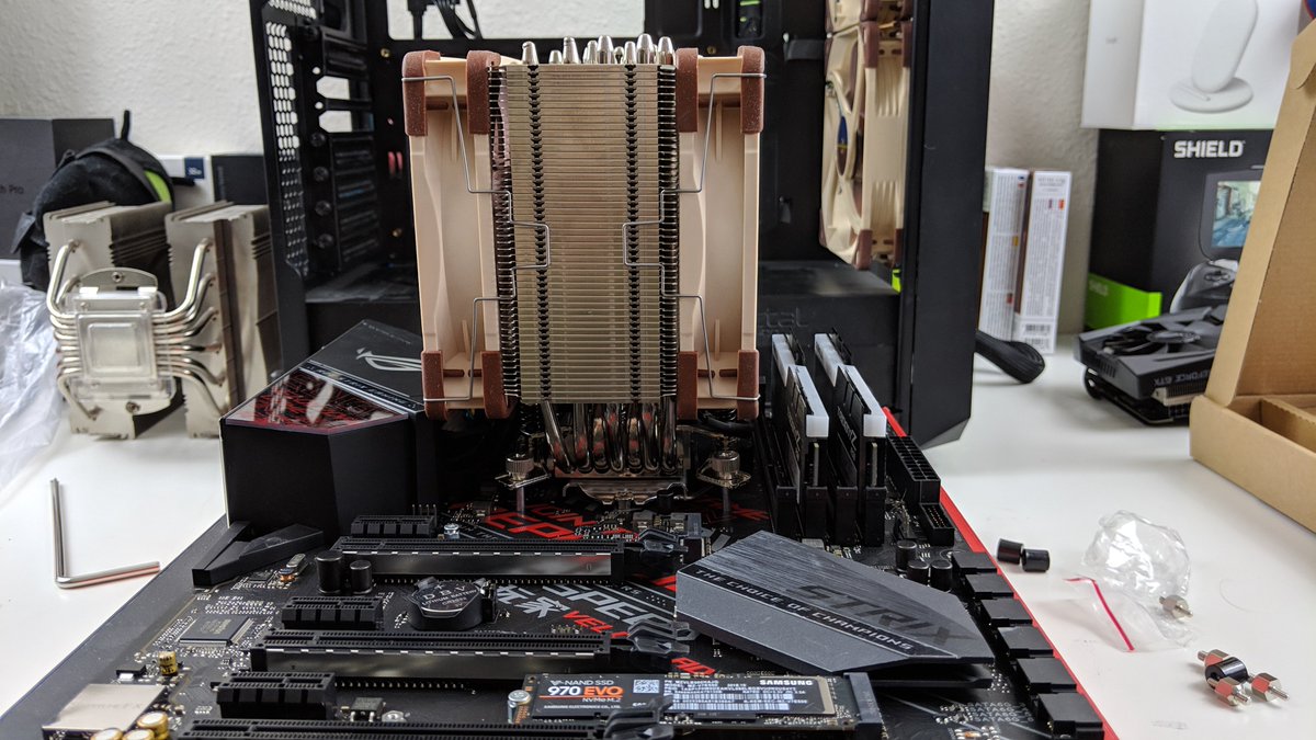 wwjoshdew's tweet photo. Some photos of the swap Friday! #NHD15 #NHU12A @Noctua_at @FractalDesignNA @FractalJosh #MeshifyC @gskillgaming @ASUS_ROG @ASUSUSA https://t.co/7oweKcQM3r