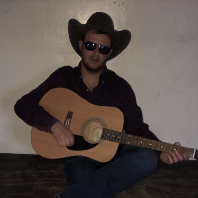 Blake_Holmes13's tweet photo. #NewProfilePic https://t.co/ELwTflodgu