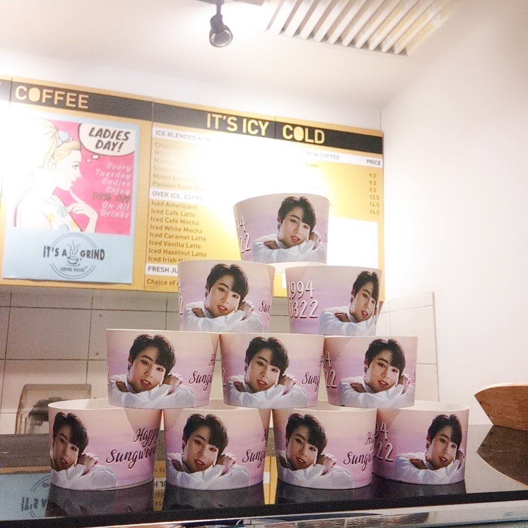 Lping02's tweet photo. Thanks @Kyuwani_
βπ
#WithCloud322
#HASUNGWOON
#HAPPYSUNGWOONDAY
#νμ±μ΄ https://t.co/BrM0XGT5fW
