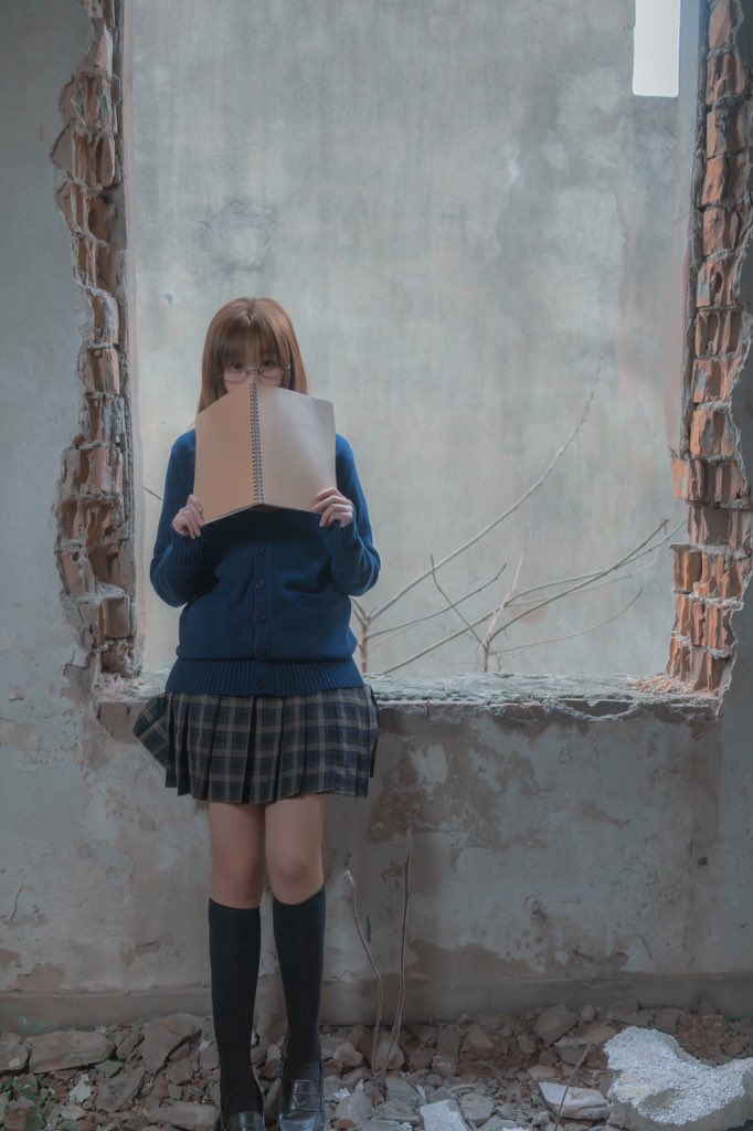 FF37388517's tweet photo. 先週の写真
「life betrayed me」 https://t.co/dPgO0eTyJh