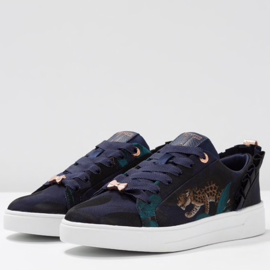 Distractionsx's tweet photo. I caved and ordered these #TedBakers ๐ญ https://t.co/9nEUSLKvt1