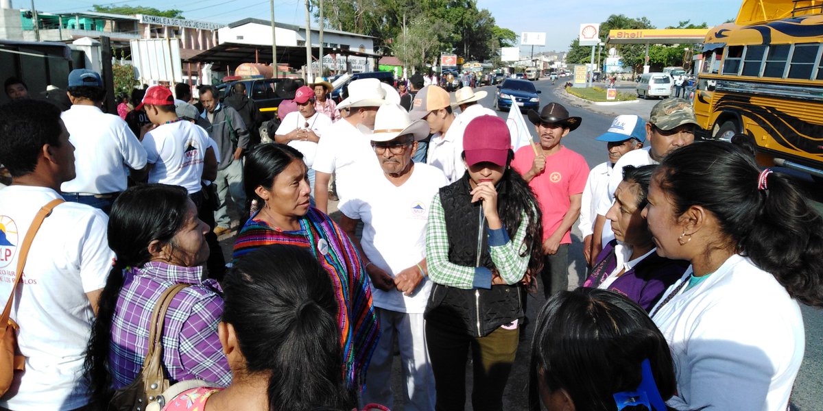 GtMlp's tweet image. Defensores y defensoras de derechos recorren las calles de Jutiapa, Thelma Cabrera dialoga con vecinos de dicho departamento.
