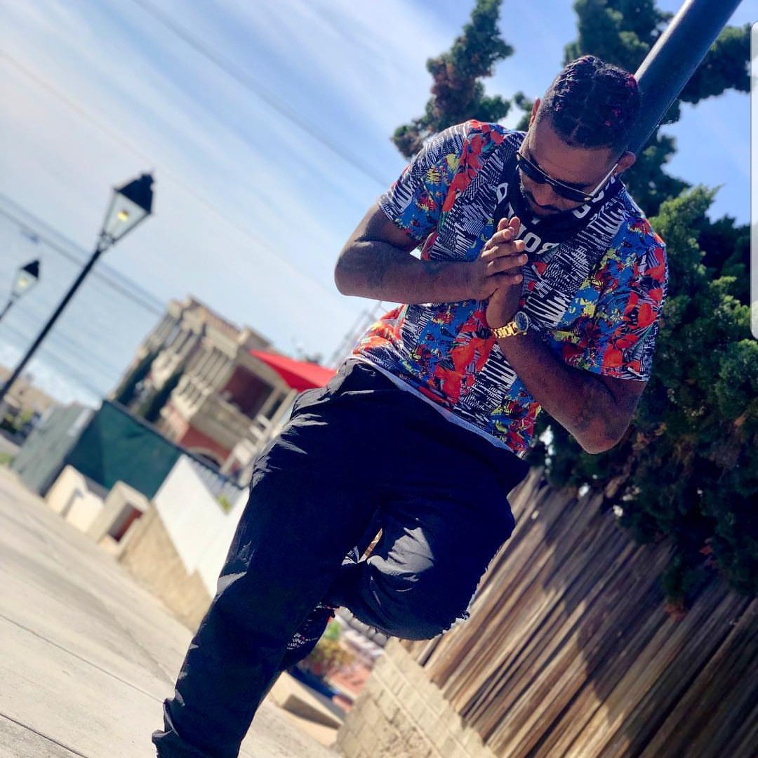 StrangLABishop's tweet photo. What's this they say? Simon fell off.
Do what? Bishop is done.

You fuckin thought and tried it. https://t.co/ZlxMTOFvUs
