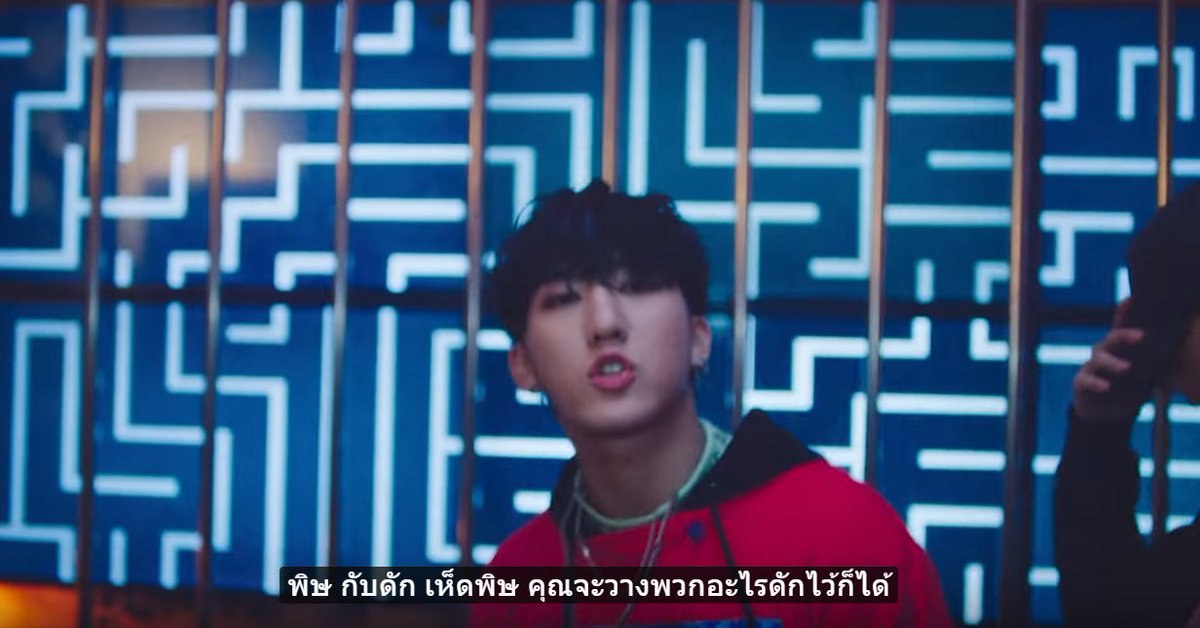 พู่กันลายทาง​ tweet media