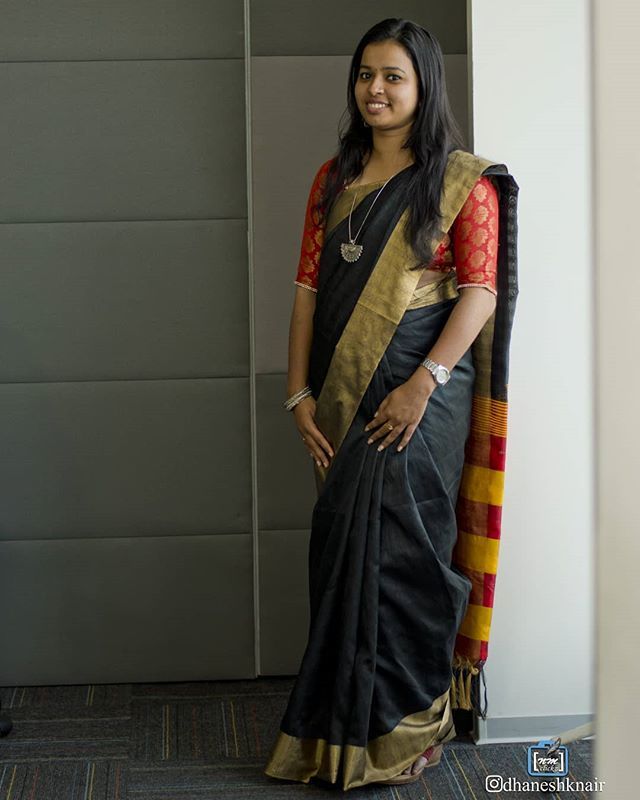 dhaneshnair's tweet photo. Matrimony Ready 😂

#funatwork #modelshoot #trendy #mundu #colleague #funtoshoot #model #photog #nikon5500 #nikonphotography #trivandrum #india #nmclickz #kerala #india #prophotographer #friends #redmond #charlotte #omaha #usa https://t.co/S2XtPr6obR https://t.co/r5qRVvPCTz