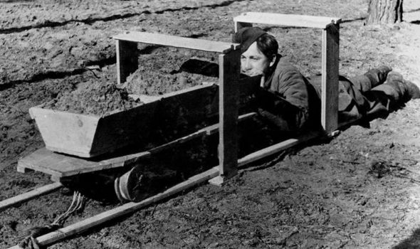 SirWatson_Watt's tweet photo. The Great Escape 75 years on:  
76 Commonwealth servicemen escaped from Stalag Luft III in 1944 in the most ingeniously planned POW operation of the war - but 50 of them paid the ultimate price.
https://t.co/ncdyxlIgu5 
#GreatEscape75 https://t.co/steBuUDZRF