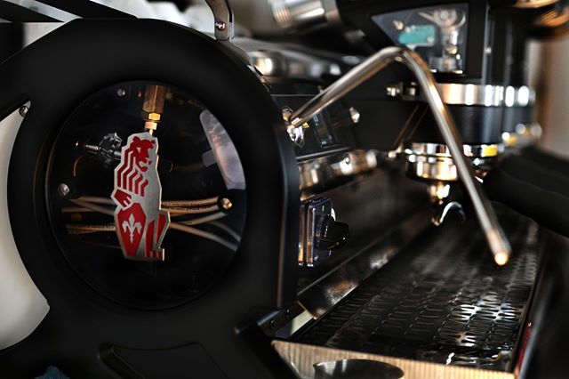 lamarzocco's tweet photo. The Leva allows you to adjust the maximum extraction pressure delivered by the lever piston on each group.
#thisisleva #lamarzocco https://t.co/JBreXfRW9z https://t.co/51KCtxLOs6