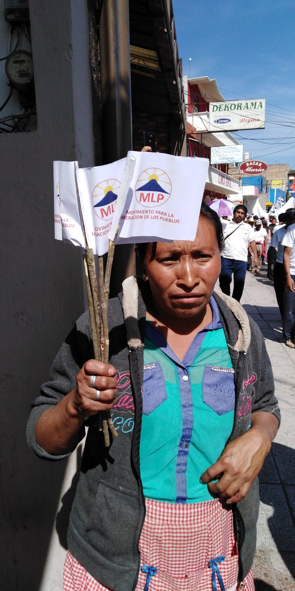 GtMlp's tweet image. #ThelmaCabrera invita a la población a votar por el instrumento político #MLP vamos a revisar los contratos que privatizaron nuestros bienes, por Dignidad los tenemos que recuperar.