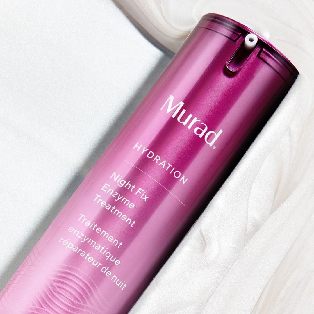 MuradSkincareUK's tweet image. Pre-order the best all-nighter ever! NEW #NightFix Enzyme Treatment! 3 enzymes, potent antioxidant protection a&amp;amp; detoxification, while anti-aging chronopeptide supports natural overnight repair. Now your skin can look well-rested even if you aren't: ow.ly/FpGs30o9aQr
