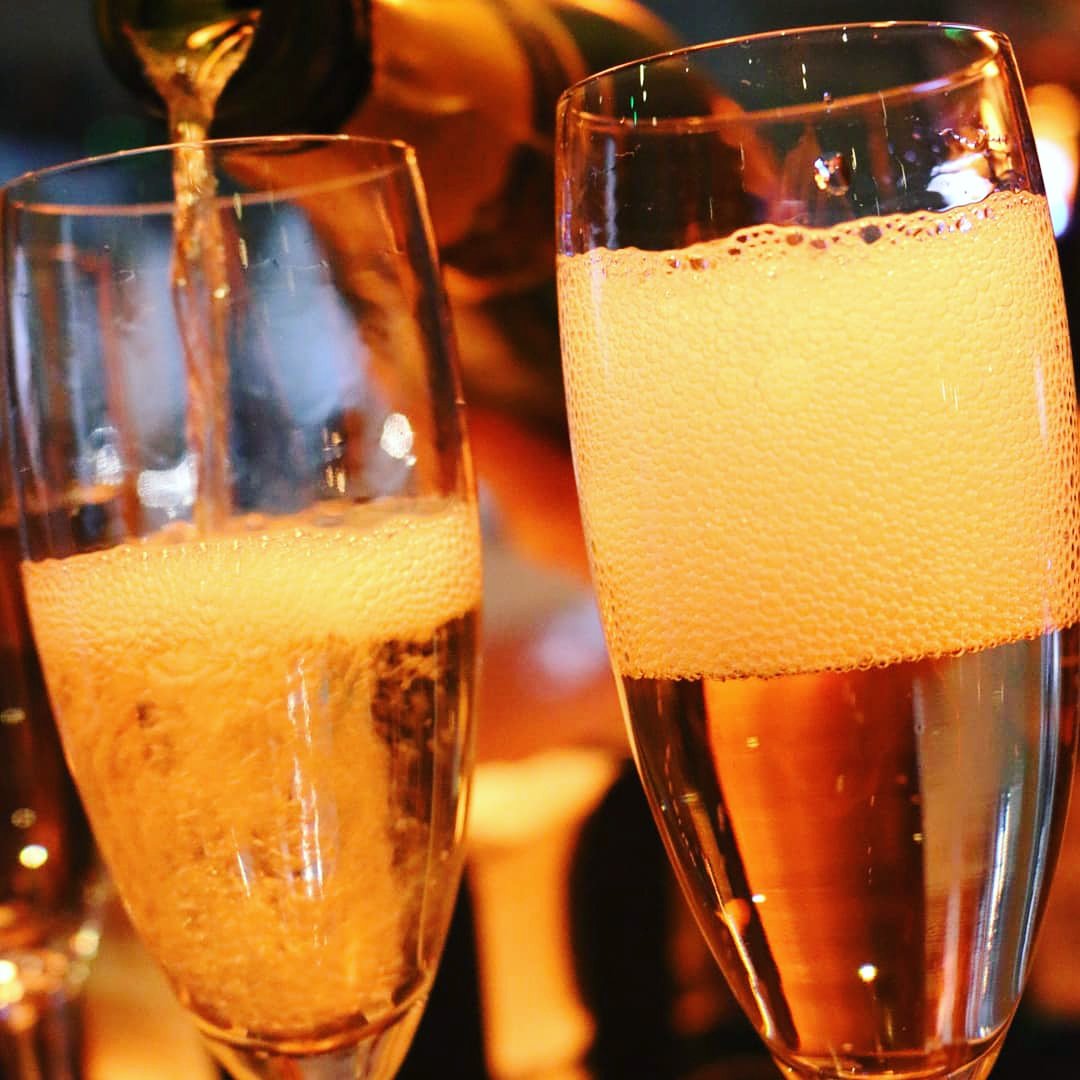 tipsymonkeyuk's tweet image. Its fizz sunday so pop in for a glass of fizz for only £3!!!!! 

#sundaysession #sundayfunday #tipsymonkeyuk #tipsymonkey #fizzsunday