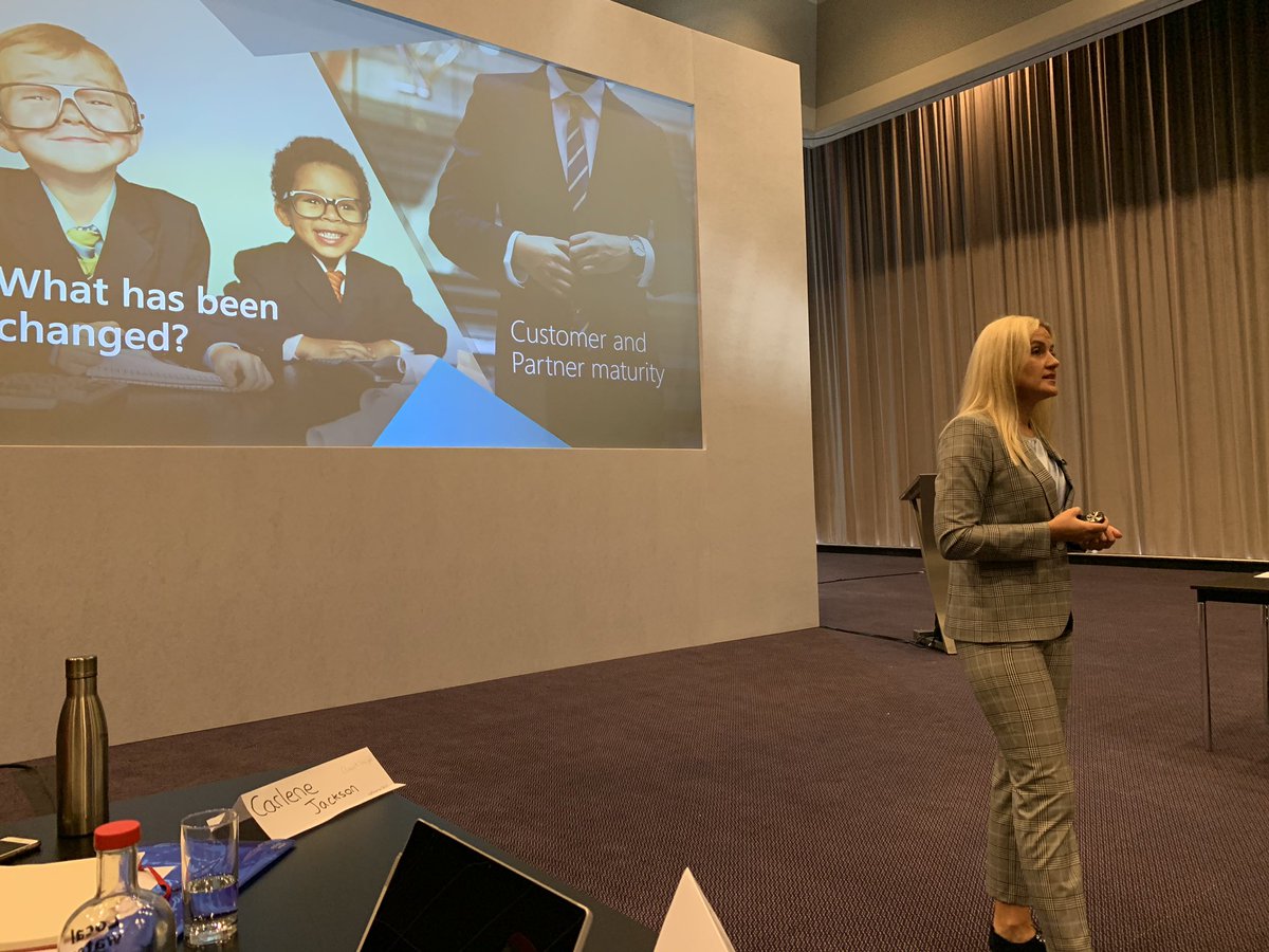 Alex_Ermakov's tweet photo. @EvaPisotska talks about partner cooperation transformation at #Extreme365 Executive Event in Amsterdam - very valid for #ISV #MSDyn365 #MSPartner - how to effectivly build partner network https://t.co/gLIgU96Y2y